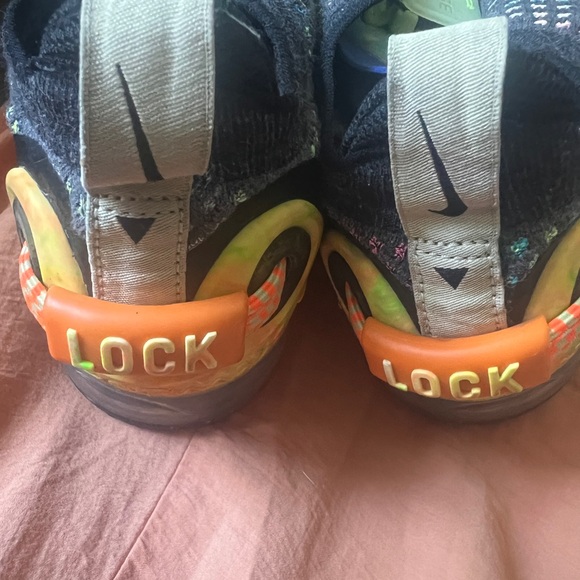 Nike Air VaporMax 2020 Flyknit Iron Grey (VT)Shoes Size 6 Retail $120 - Picture 4 of 11